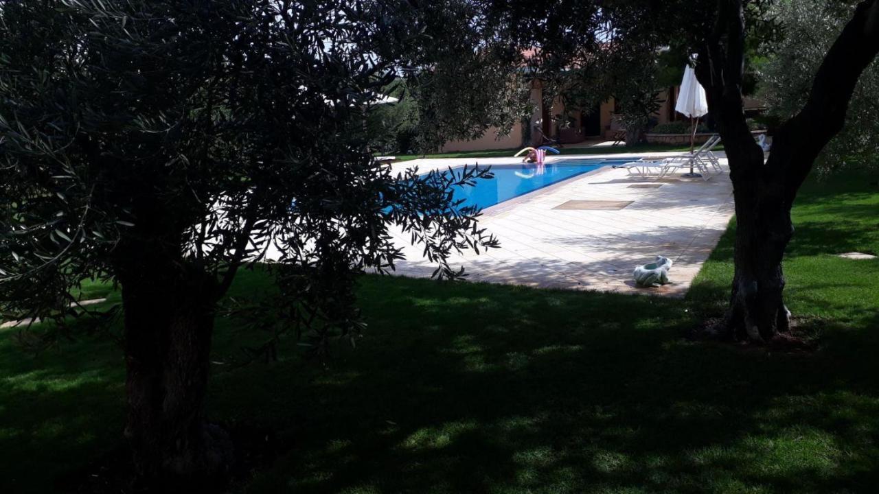 Mediterranean Garden Villa Βαθύ Εξωτερικό φωτογραφία