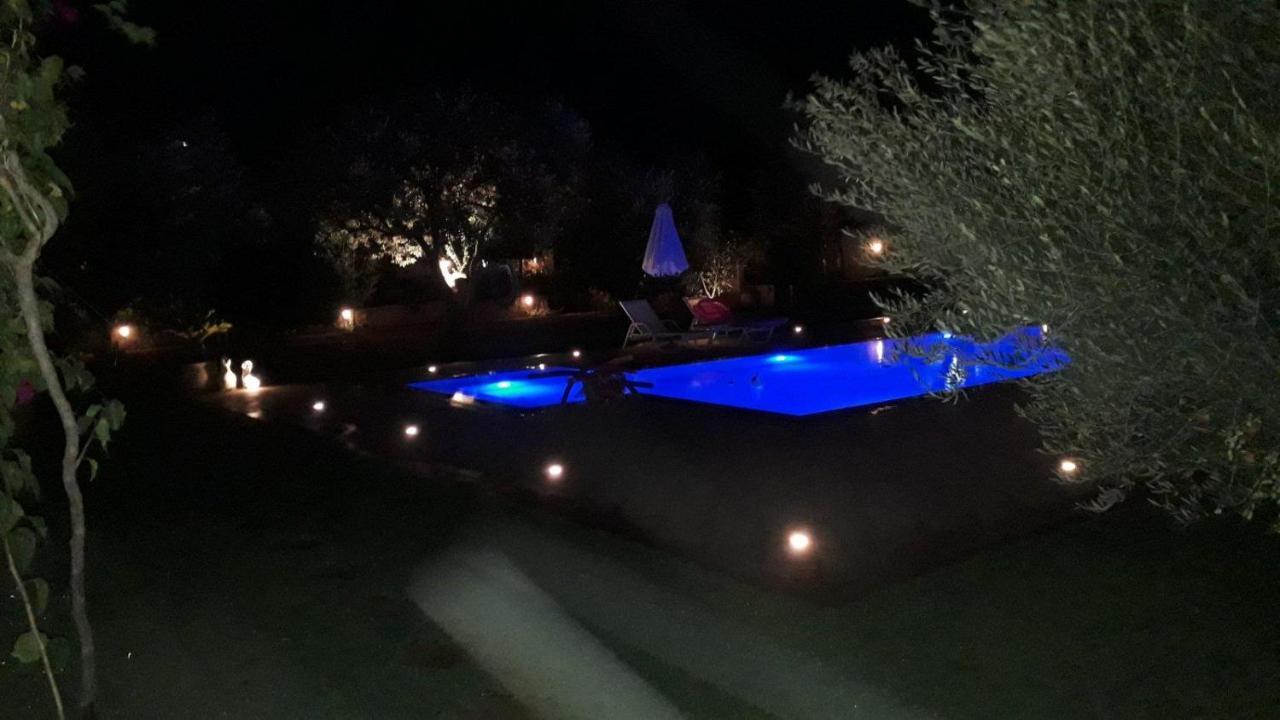 Mediterranean Garden Villa Βαθύ Εξωτερικό φωτογραφία