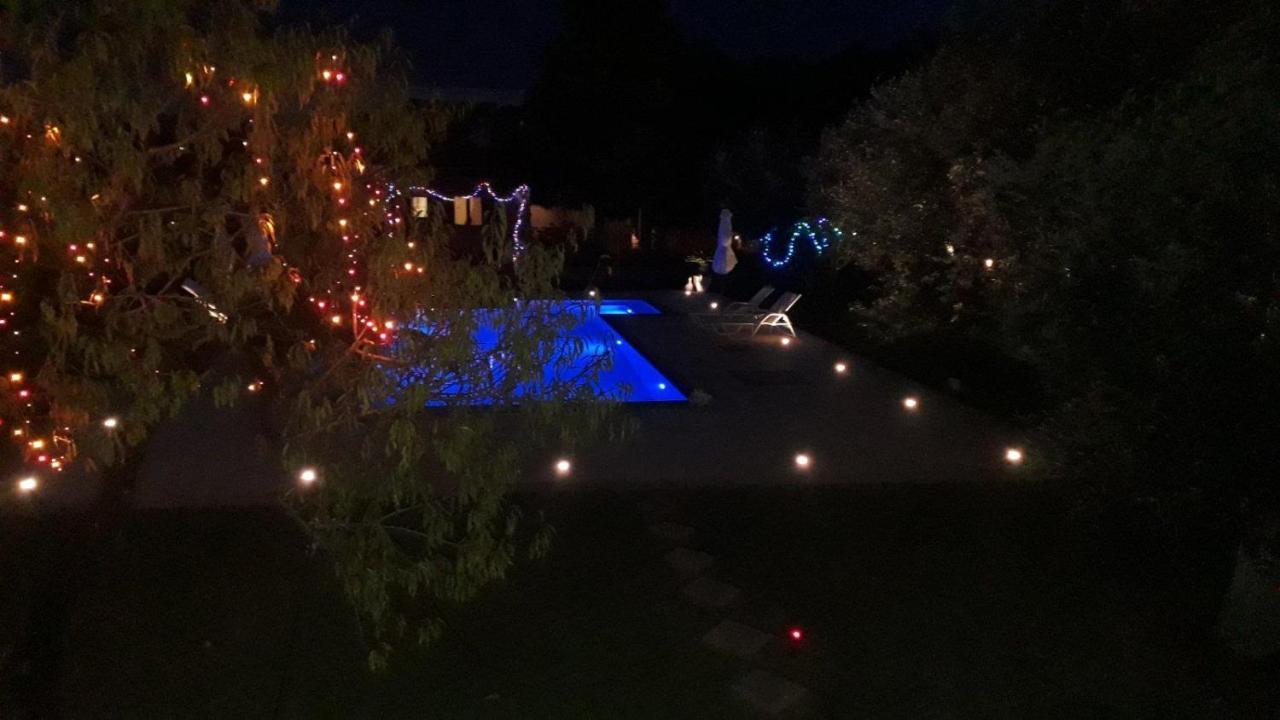 Mediterranean Garden Villa Βαθύ Εξωτερικό φωτογραφία